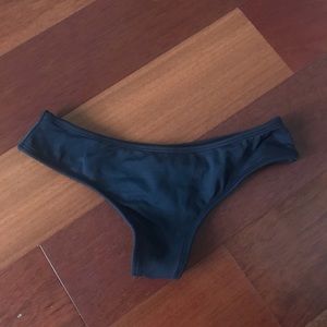 midori whale tale bottoms